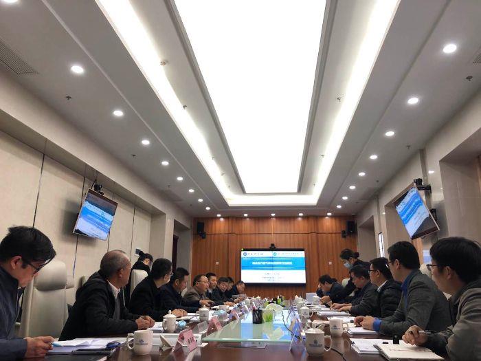 5.9跨越-11月26日，省天然氣公司鹽穴儲(chǔ)氣庫(kù)項(xiàng)目地質(zhì)預(yù)可行性研究順利通過評(píng)審，評(píng)審會(huì)議現(xiàn)場(chǎng)（攝影：程平）